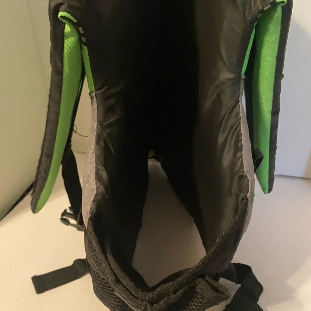 Green and Gray M Backpack